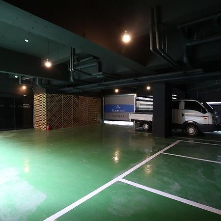 X-Mas Hotel Daejeon Exterior photo
