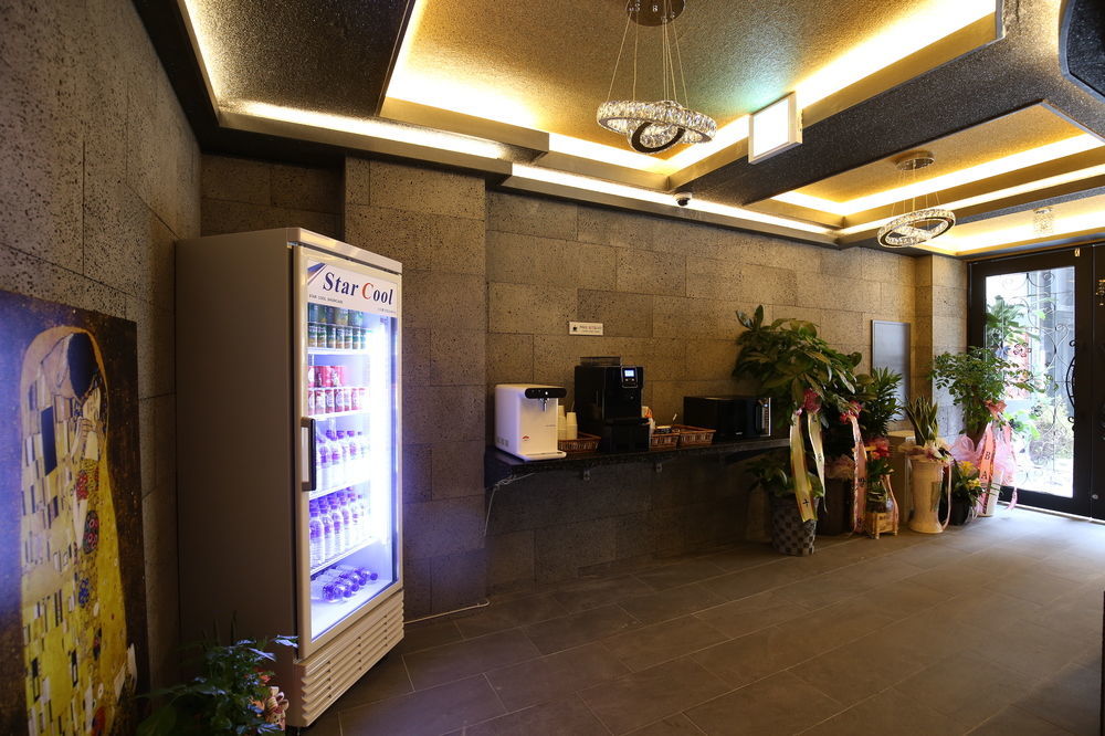 X-Mas Hotel Daejeon Exterior photo